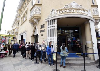 Banco Unión amplía su horario de atención este miércoles para evitar aglomeraciones