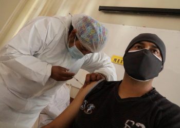 Salud confirma que los no vacunados son los más afectados en la cuarta ola del COVID-19
