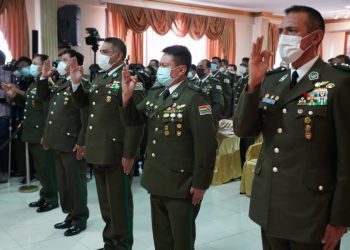 Aguilera posesiona al Estado Mayor y directores nacionales de la Policía