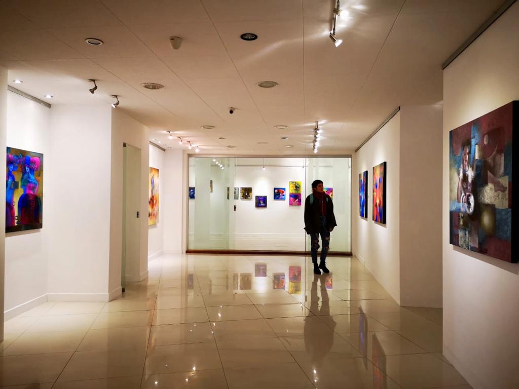La Galería Mérida Romero vuelve a abrir sus puertas en un renovado espacio