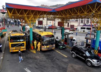 YPFB garantiza abastecimiento de combustible y GLP por las fiestas de fin de año