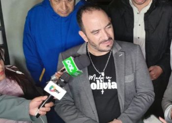 El abogado de la familia Colodro afirmó que el cuerpo del fallecido exinterventor del Banco Fassil tenía grafismos.