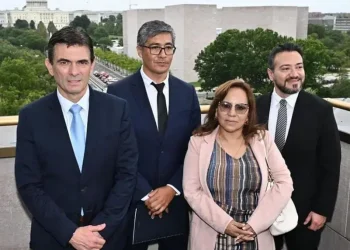 Paz pidió $us 4.000 MM en créditos en EEUU, revela diputada electa