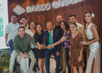 Ganadero gana la Palmera Dorada con la experiencia digital más interactiva de la Expocruz