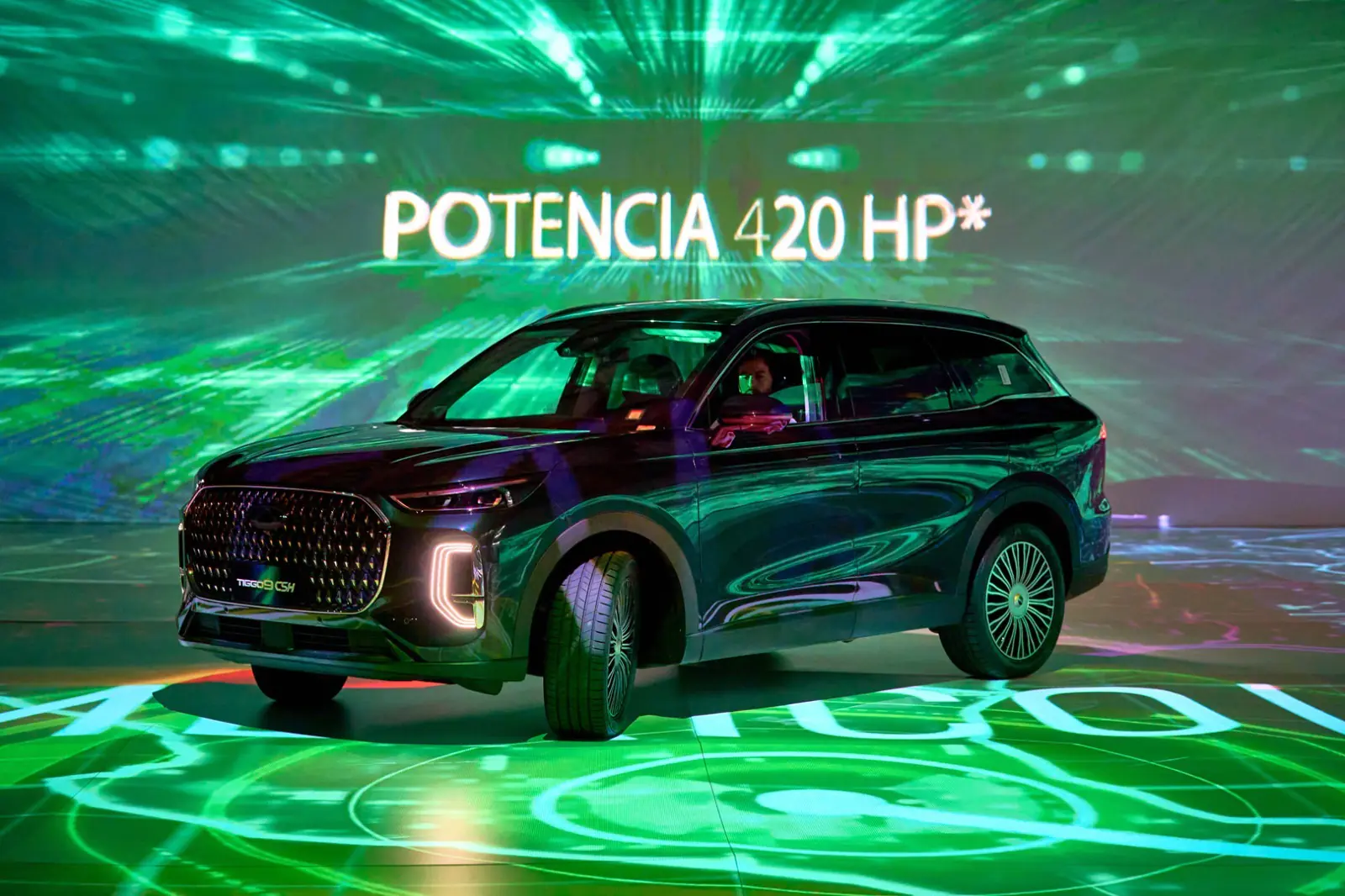 Chery presenta su revolucionaria familia híbrida TIGGO para Latinoamérica
