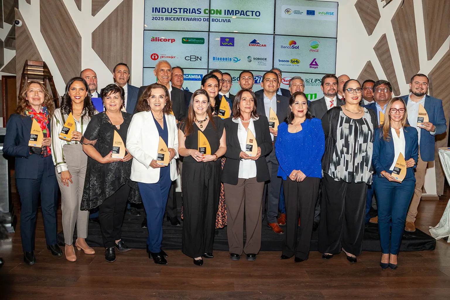 23 empresas reciben reconocimiento ‘Industrias con Impacto 2025’