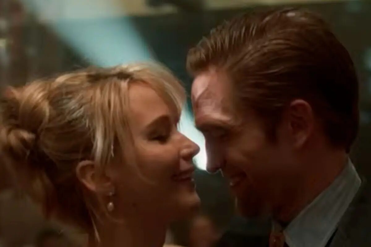 ‘Mátate amor’, con Lawrence y Pattinson llega a los cines en noviembre