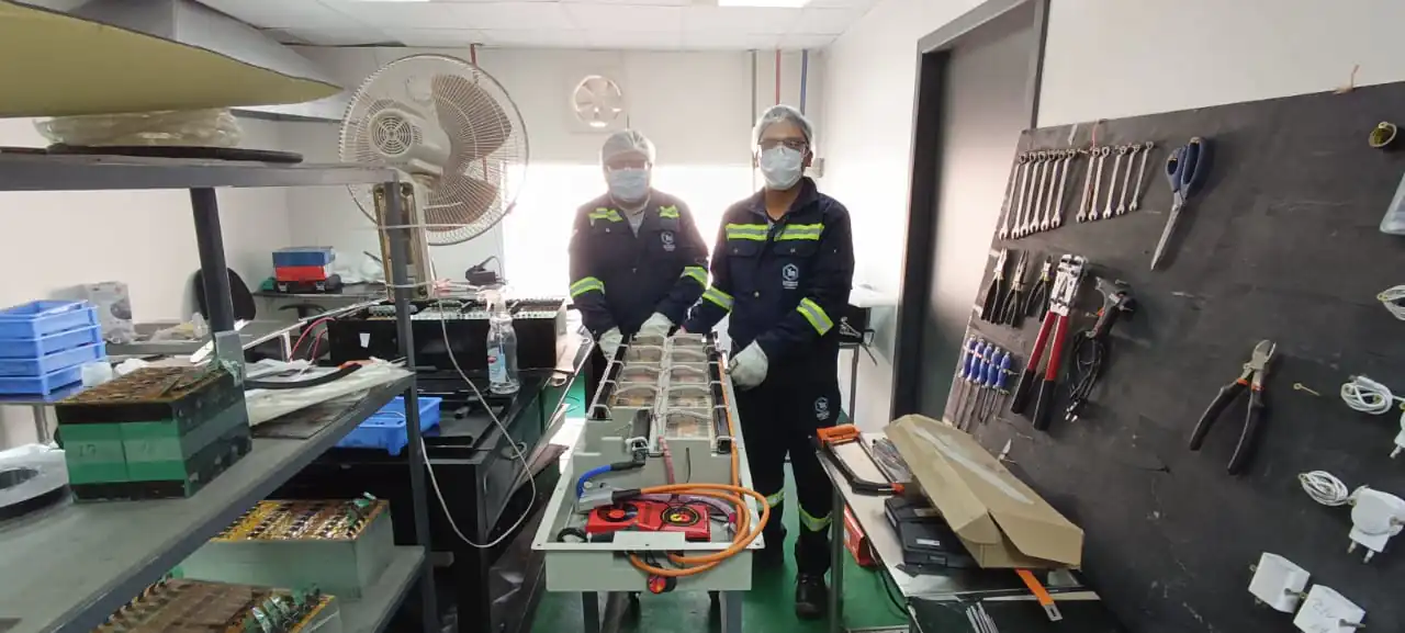 YLB impulsa la fabricación nacional de baterías de ion litio