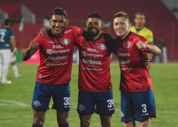 Wilstermann golea a Real Tomayapo en Tarija