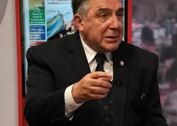 Gustavo Aliaga: diplomático, legislador y defensor de la democracia
