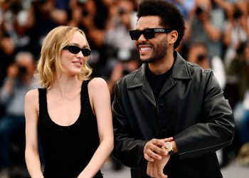 actores_the_idol_en_cannes.jpg