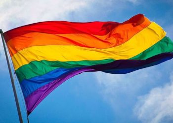 Human Rights Watch recomienda a Bolivia dar los mismos beneficios humanos a los LGTB