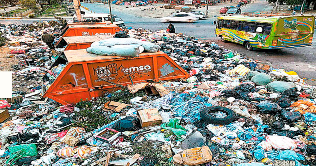 Más de 4.500 toneladas de basura se acumularon.