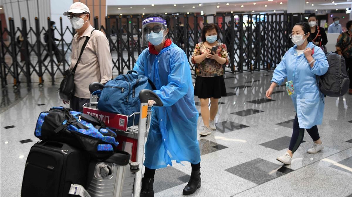 Japón detecta primer caso de variante ómicron del coronavirus