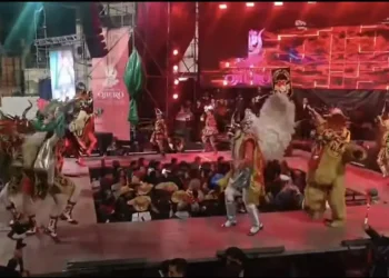 La Fraternidad Artística y Cultural la Diablada en el lanzamiento del Carnaval de Oruro 2026. FOTO: Captura Cadena Coral