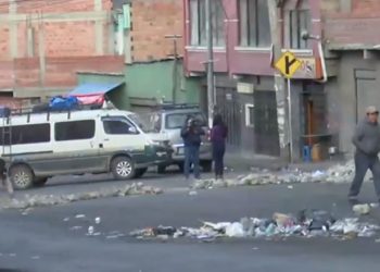 Cocaleros bloquean un sector de la zona de conflicto en La Paz