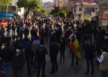 El Gobierno minimiza el paro y dice que Camacho y Calvo movilizan ‘grupos de choque’