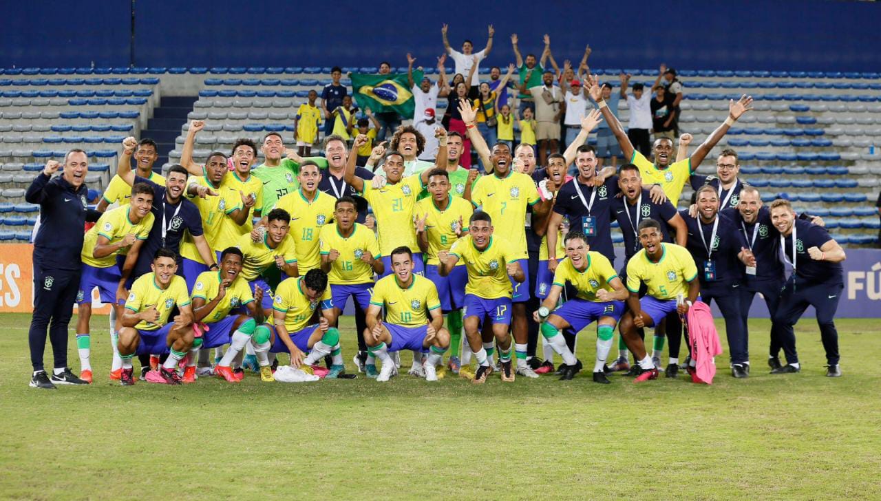 brasil_sudamericano_ecuador_mundial