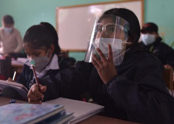 La educación a distancia se redujo del 60% al 37% en menos de un mes