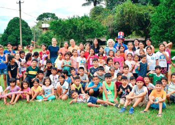 En ocasión del mes de los niños, la compañía otorgó pólizas de seguros contra accidentes personales a los niños y personal administrativo del Hogar “Obra Misionera Llamada de Medianoche” de Riberalta.