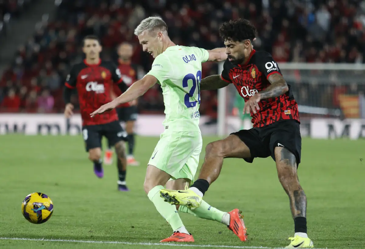 Dani Olmo, duda para el Clásico por una lesión en el gemelo