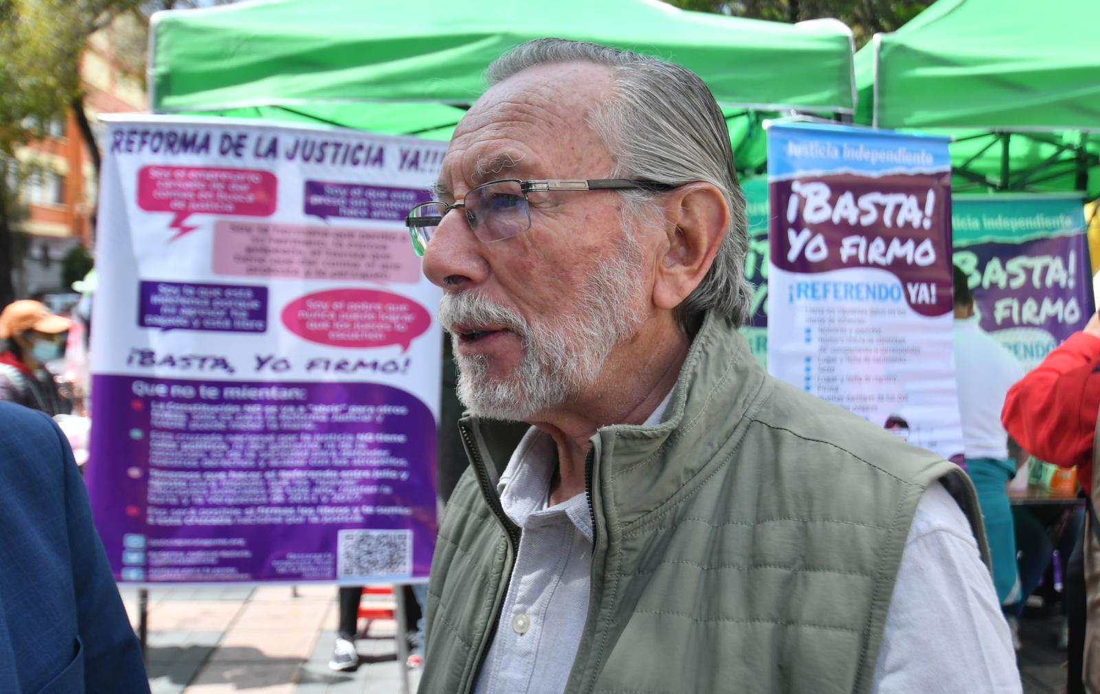Juristas independientes rechazaron la transcripción electrónica de firmas.
