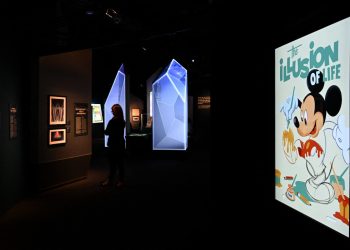 La muestra Disney 100 expone miles de objetos y documentos en Múnich. Foto: AFP