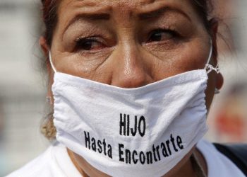 ‘¿Dónde están nuestros hijos?’, gritan mujeres en México en el Día de la Madre