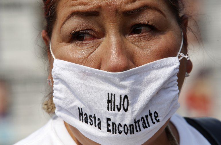 ‘¿Dónde están nuestros hijos?’, gritan mujeres en México en el Día de la Madre