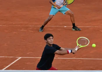 El tenista Prado va a cuartos de final del Challenger de Curitiba