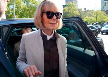 elizabeth_jean_carroll.jpg