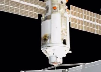 Rusia lanza hacia Estación Espacial Internacional nuevo módulo de amarre