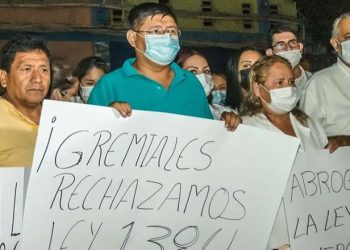 Comienza el anunciado paro, la Policía registra 87 puntos de bloqueo en dos regiones