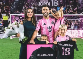 Lionel Messi guía triunfo del Inter en la MLS y rinde tributo a Alba
