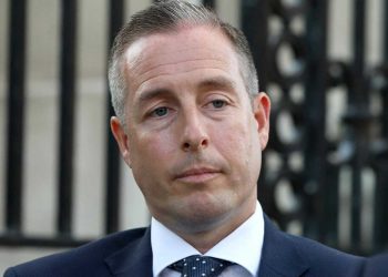 Unionistas y republicanos llegan a un acuerdo para mantener el gobierno en Irlanda del Norte