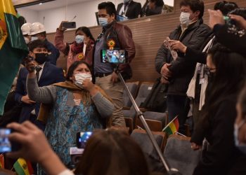 En la oposición califican de ‘confrontador’ el discurso de Arce por el aniversario patrio