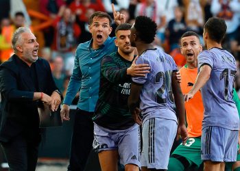 incidentes_partido_real_valencia.jpg
