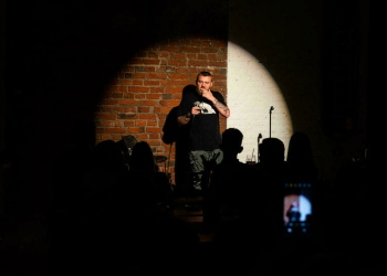 Pese a la presión, los humoristas rusos quieren seguir burlándose de Putin