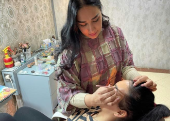 Un salón de belleza de Kabul, último oasis de libertad para las mujeres
