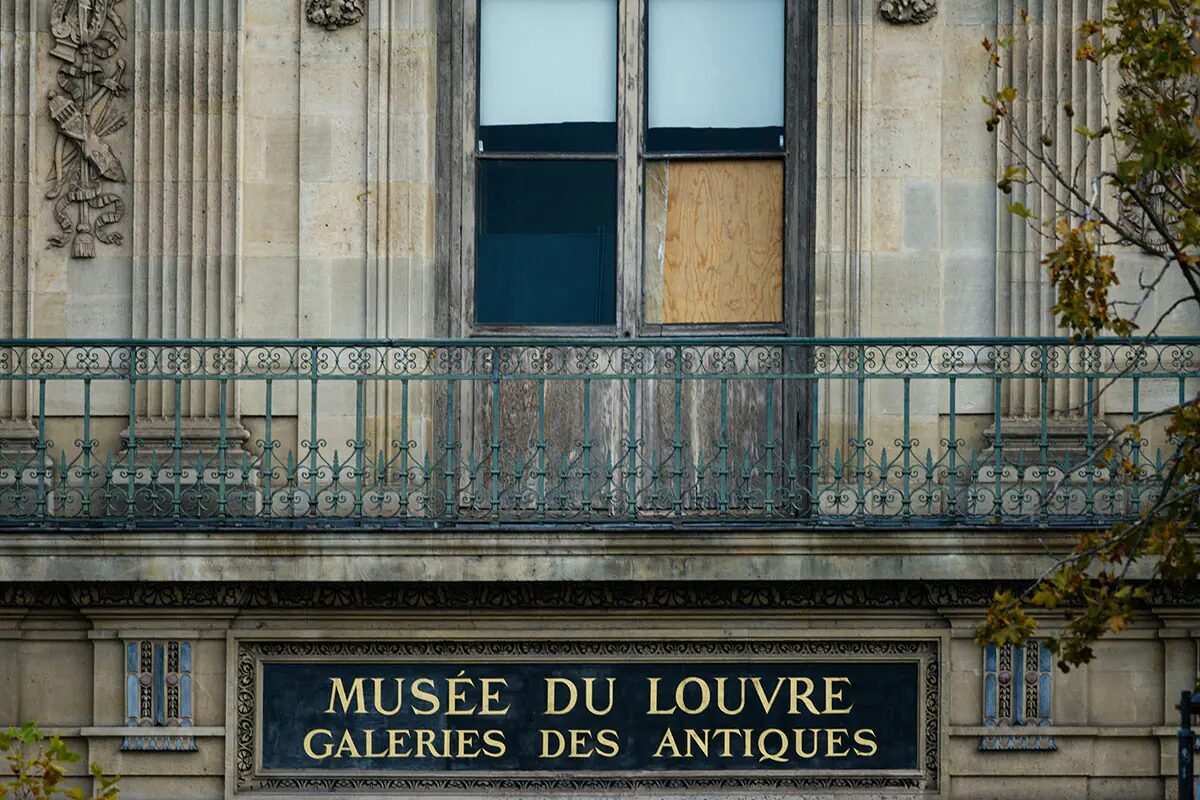 joyas_louvre.jpg