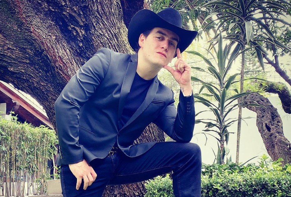 El joven artista Julián Figueroa. Foto: Instagram
