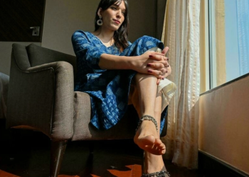 Médica transgénero y estrella de Instagram lucha contra la intolerancia en India
