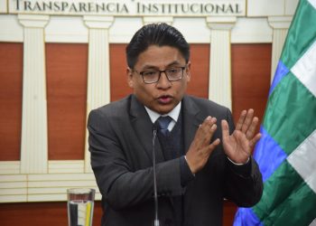 Lima afirma que la Ley de Imprenta sigue vigente y anuncia reuniones con la prensa