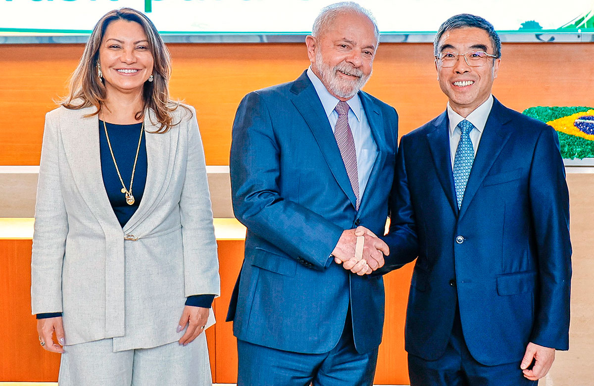 lula_durante_su_visita_a_huawei.jpg