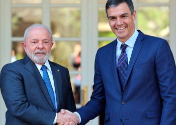 lula_y_pedro_sanchez_durante_su_encuentro