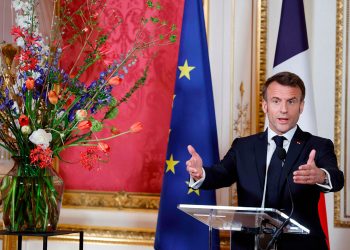 macron_en_paises_bajos.jpg