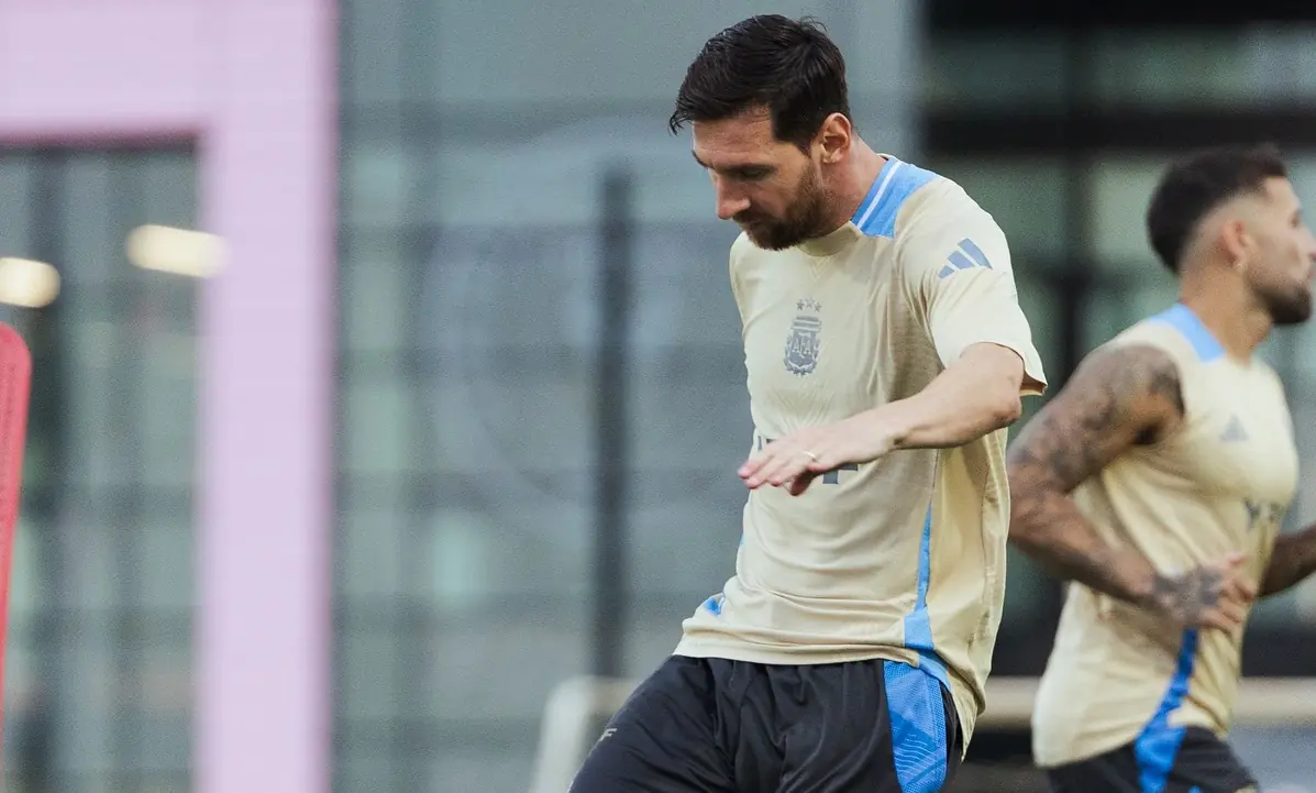 Messi se une a Argentina para amistoso ante Puerto Rico