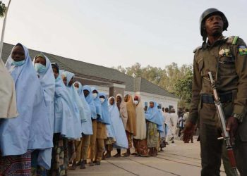 Liberan a 28 estudiantes secuestrados en julio en Nigeria