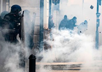 nuevas_protestas_en_francia.jpg