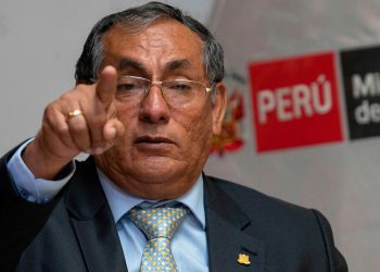 oscar_vera_ministro_de-energia_y_minas_peru